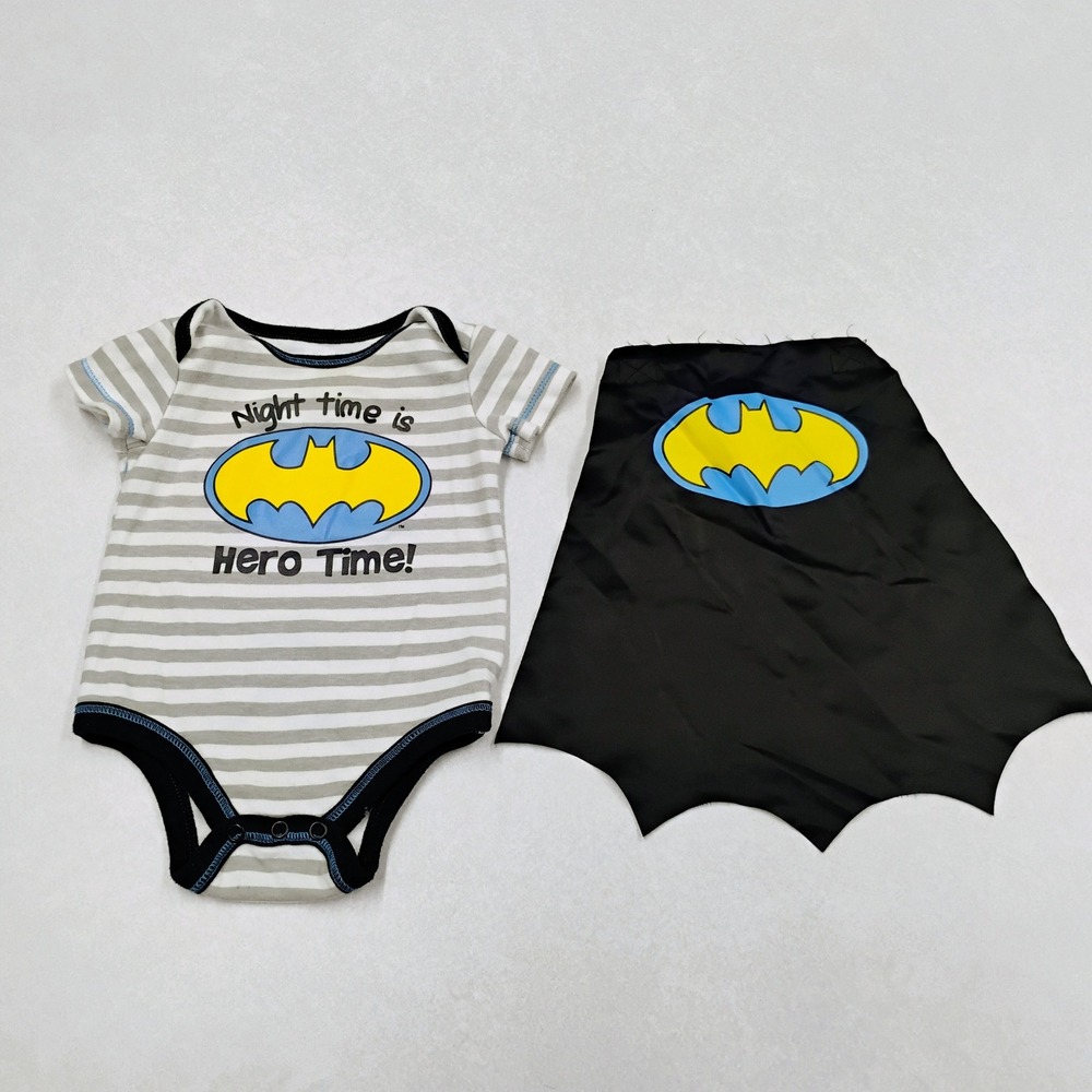 Baby Batman Costume One Piece‎ Bodysuit and Cape Set 0-3 Months Romper